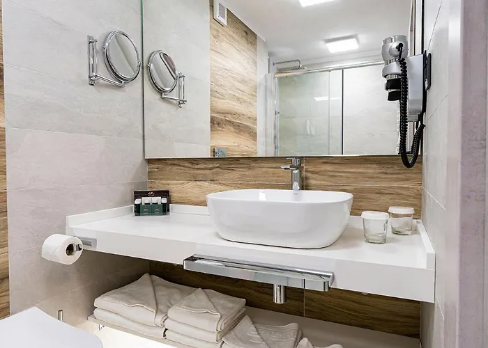 Lemonapartments 4*