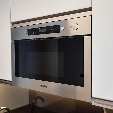 Ξενοδοχείο με διαμερίσματα Lemonapartments 4*