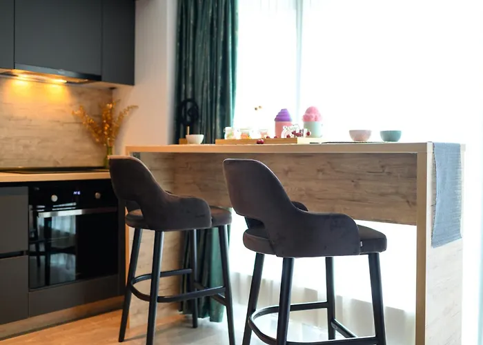 מלון דירות Lemonapartments 4*