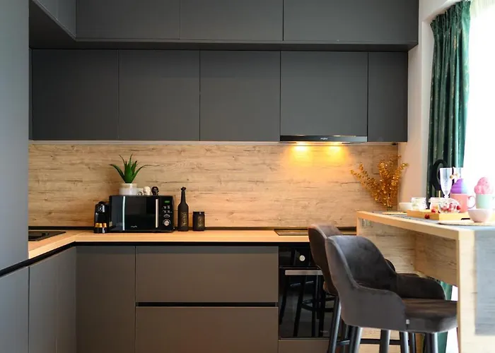 Lemonapartments 4*