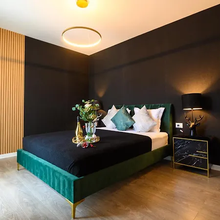 Lemonapartments מלון דירות 4*