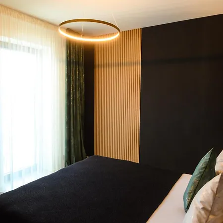 Lemonapartments 4*