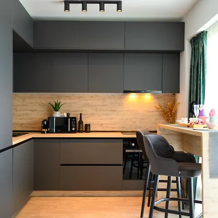 Lemonapartments 4*
