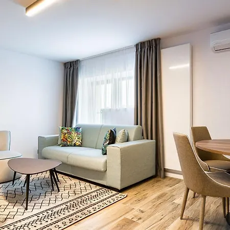 Lejlighedshotel Lemonapartments 4*