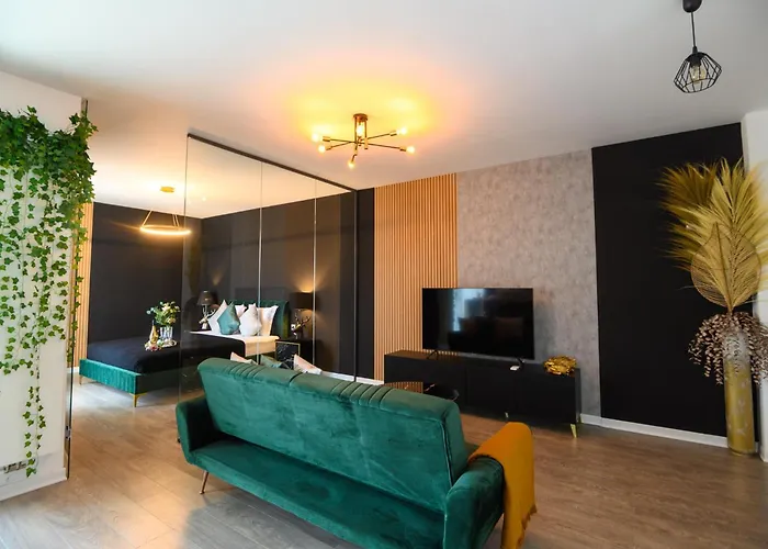 アパートホテル Lemonapartments 4*